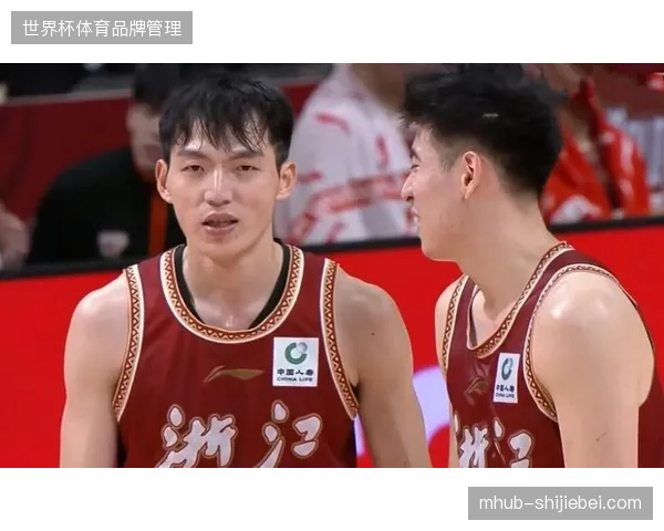 浙江队吴前与广厦队赵岩昊因状态及伤病问题，今夏或难再获顶薪续约